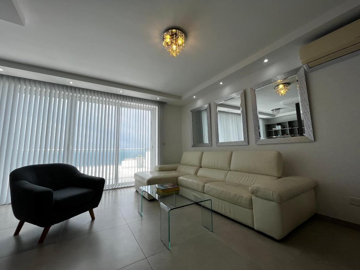 Stunning Penthouse, 2 Bedroom, Heart Of Слима Экстерьер фото